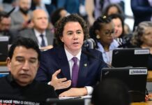 Veneziano tem dez emendas de sua autoria aprovadas pelo relator da Reforma Tributária no Senado