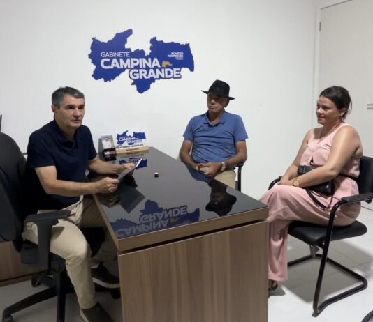 Deputado anuncia dinheiro na conta para compra de ambulância em Cuitegi a pedido do vereador Raul