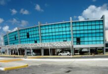 Avião bate em pássaro ao decolar e retorna ao aeroporto na Paraíba