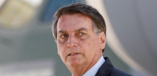 Bolsonaro tem evolução clínica e ‘melhora sutil’ no pulmão, dizem médicos