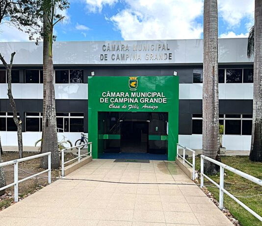 Pré-campanha de Veneziano para o senado já conta com 16 vereadores em Campina Grande; confira