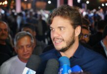 Bruno comemora os bons resultados de abril e os 2.864 novos empregos em 2026, em Campina Grande