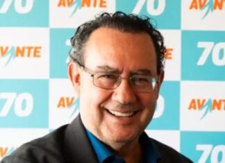 Augusto Cury decide apoiar Flávio Bolsonaro no segundo turno