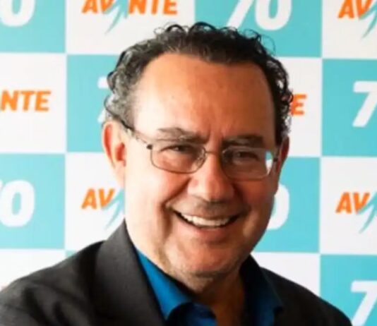 Augusto Cury decide apoiar Flávio Bolsonaro no segundo turno