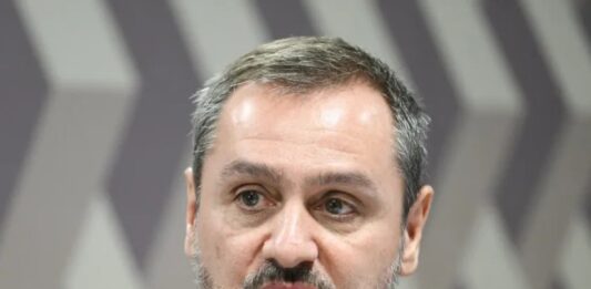 2ª Turma do STF forma maioria para suspender Andrei Rodrigues da Polícia Federal