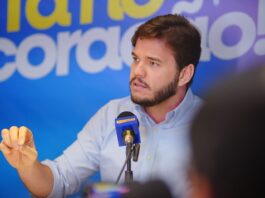 Bruno anuncia medidas de reestruturação da Saúde de Campina Grande e prazo para superação da crise no setor