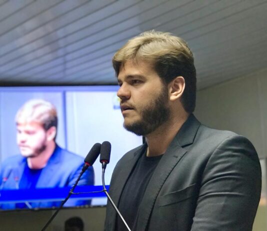Bruno veta emenda da Câmara à LDO aprovada na Câmara de Campina Grande