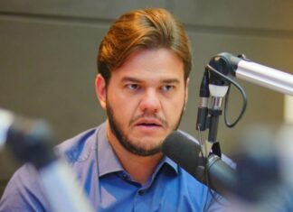 Bruno faz balanço de obras e aponta avanço de investimentos em diferentes áreas de Campina Grande