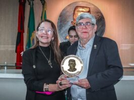 Câmara de Campina Grande homenageia João de Freitas Motta com Medalha de Honra ao Mérito Municipal