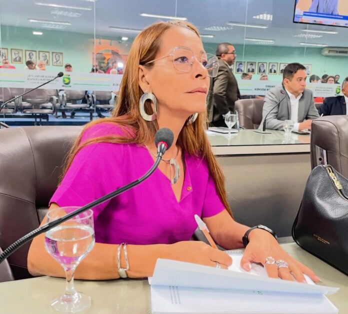 acadc34a5f-3ba4-400c-95ce-b288662c39ef