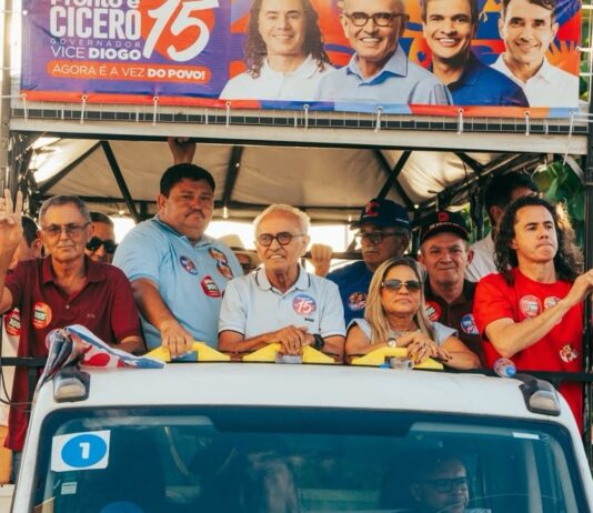 Onda Azul consolida força de Cícero no Vale do Piancó e leva mensagem do avanço até Patos