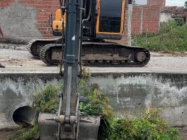 Prefeitura de Campina Grande realiza grande ação de limpeza em canal do bairro do Mutirão