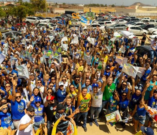 Sertão responde com multidão e clima de virada à Caravana 22 de Efraim e Alfredo Gaspar