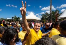 “As pesquisas mostram que estou no caminho certo”, diz Efraim sobre o 2° lugar nas intenções de voto