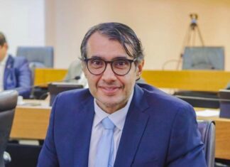 “Sou contra os extremos”, declara Gadelha ao afirmar que seguirá ideais próprios na política