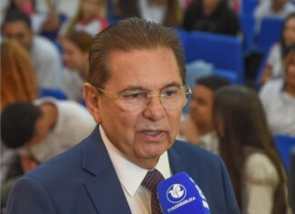 Adriano Galdino confirma Presidência da ALPB ao Republicanos e crava nome de Wilson FIlho