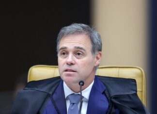 Polícia sugere proteção para esposa e filhos de André Mendonça, relator dos casos Master e INSS