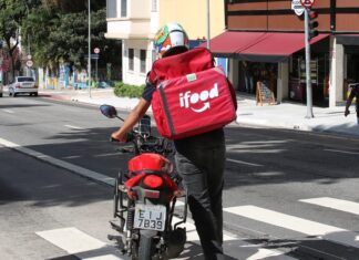 Anvisa libera venda de medicamentos por plataformas como iFood e Rapp