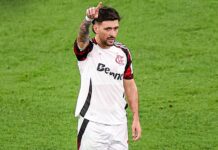 Arrascaeta brilha e Flamengo avança à semi da Copa Intercontinental