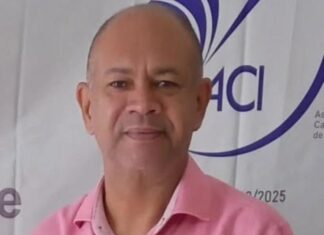 Corpo do Jornalista Astrogildo Pereira é sepultado em Campina Grande