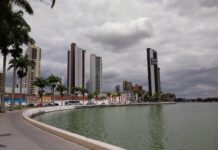 MPPB notifica 9 imóveis por despejo de esgoto irregular no Açude Velho em Campina Grande