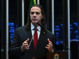Na tribuna do Senado, Veneziano denuncia tentativa de compra de mandato de Senador na Paraíba