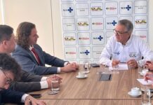 Veneziano consegue carretas do programa “Agora tem Especialistas” para Cabedelo, Catolé do Rocha e Massaranduba