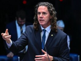 Senado aprova projeto relatado por Veneziano que incentiva o primeiro emprego para jovens