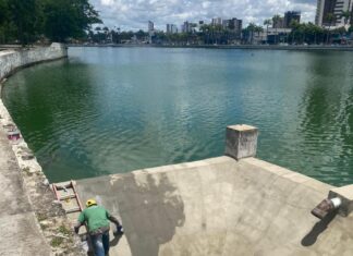 Prefeitura de Campina Grande realiza manutenção preventiva no sangradouro do Açude Velho