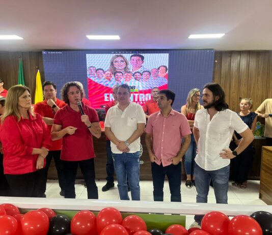 Com presenças de Veneziano e Efraim, MDB une as oposições e lança Ana Virgínia pré-candidata a Prefeita em Bananeiras