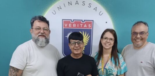 UNINASSAU recebe visita do vereador Rostand Paraíba