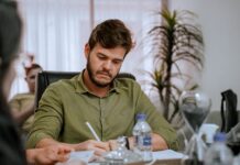 Bruno anuncia que edital do concurso público de Campina Grande será divulgado em maio