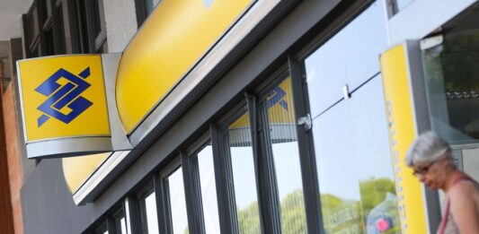 Bancários do Banco do Brasil encerram greve na Paraíba