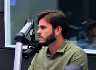 Pela segunda vez, Bruno concede reajuste aos professores acima do piso nacional e reforça compromisso com a educação em Campina Grande