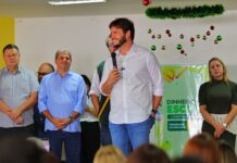 Bruno lança Programa Dinheiro Direto na Escola e amplia autonomia das unidades da rede municipal
