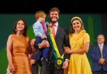 Bruno Cunha Lima toma posse pela segunda vez como prefeito de Campina Grande