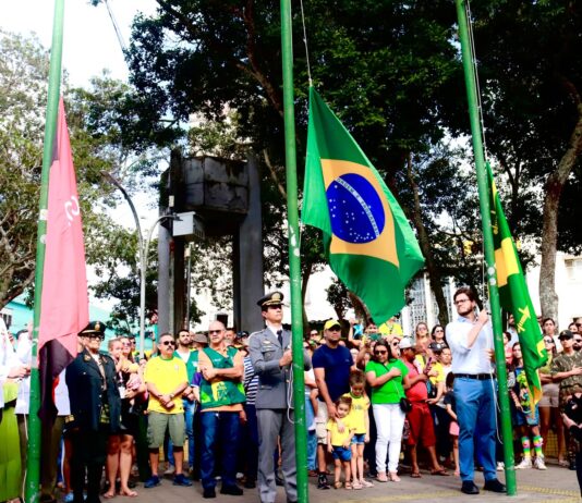 Desfile de 7 de Setembro reúne mais de 10 mil pessoas em Campina Grande para celebrar a Independência do Brasil