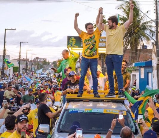 Bruno lidera mobilização histórica em Campina Grande e reúne multidão em carreata ao lado de Efraim
