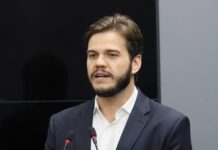 Justiça Eleitoral rejeita mais um Aije de Jhony Bezerra contra Bruno Cunha Lima