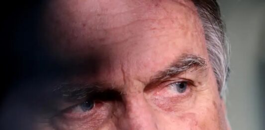 PGR dá parecer favorável à prisão domiciliar de Bolsonaro