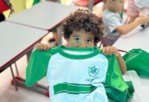 Boa Vista realiza entrega de fardamento escolar a alunos da rede municipal