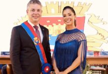 André Coutinho e Camila Holanda tomam posse como prefeito e vice-prefeita em Cabedelo