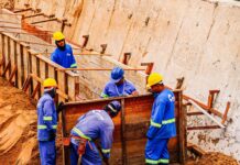 Obras no Canal de Bodocongó avançam com construção de duas novas pontes e implantação de iluminação pública