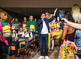 Mais de 600 estudantes da EJA celebram trajetória de Capilé em IV Noite dos Talentos
