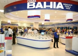 Justiça suspende demissões em massa de trabalhadores das Casas Bahia