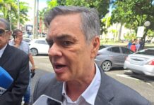 Cássio diz não fazer veto a eventual candidatura de Cícero na chapa de oposição