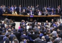 Câmara aprova projeto que amplia número de deputados federais de 513 para 531