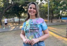Carol Gomes participa da abertura da Campanha Maio Furta-Cor que aborda a conscientização sobre saúde mental materna