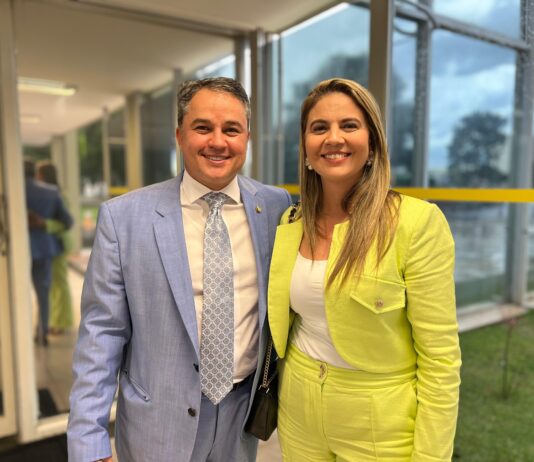 Após carta do diretório nacional do União, Carol Gomes se filia ao PL e reforça pautas na defesa da família, da vida e da saúde