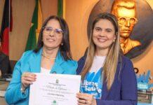 Carol Gomes promoveu Sessão Especial em alusão ao Dia Nacional do Surdo